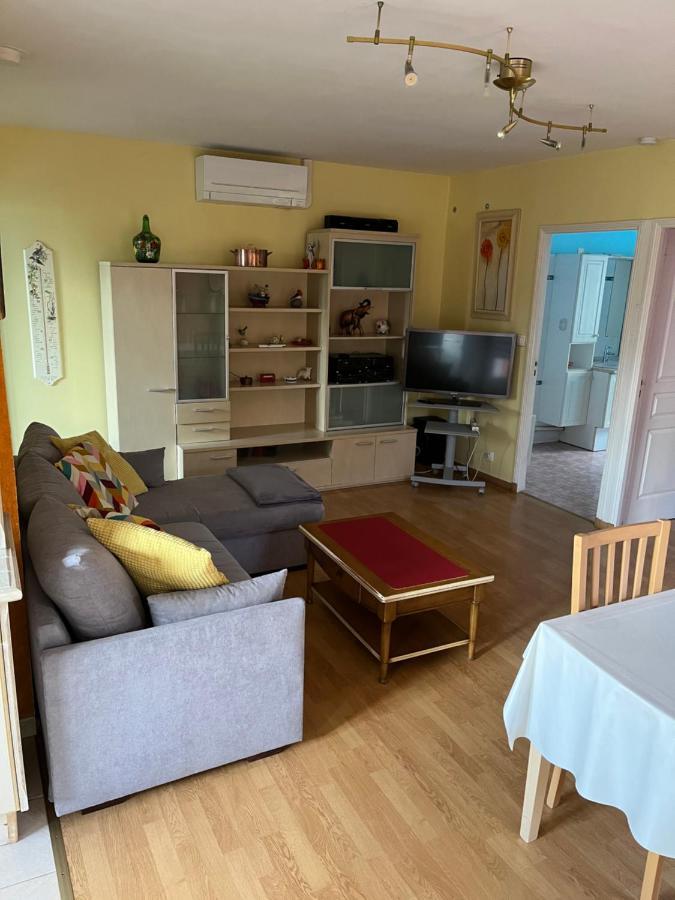 Logement Vic-Fezensac Extérieur photo